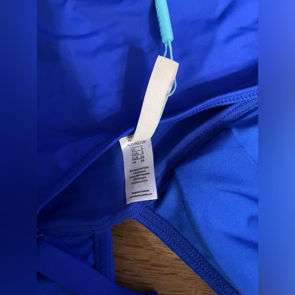 Sea level swim Australia essentials frill one piece swimsuit size 6 - Picture 6 of 8